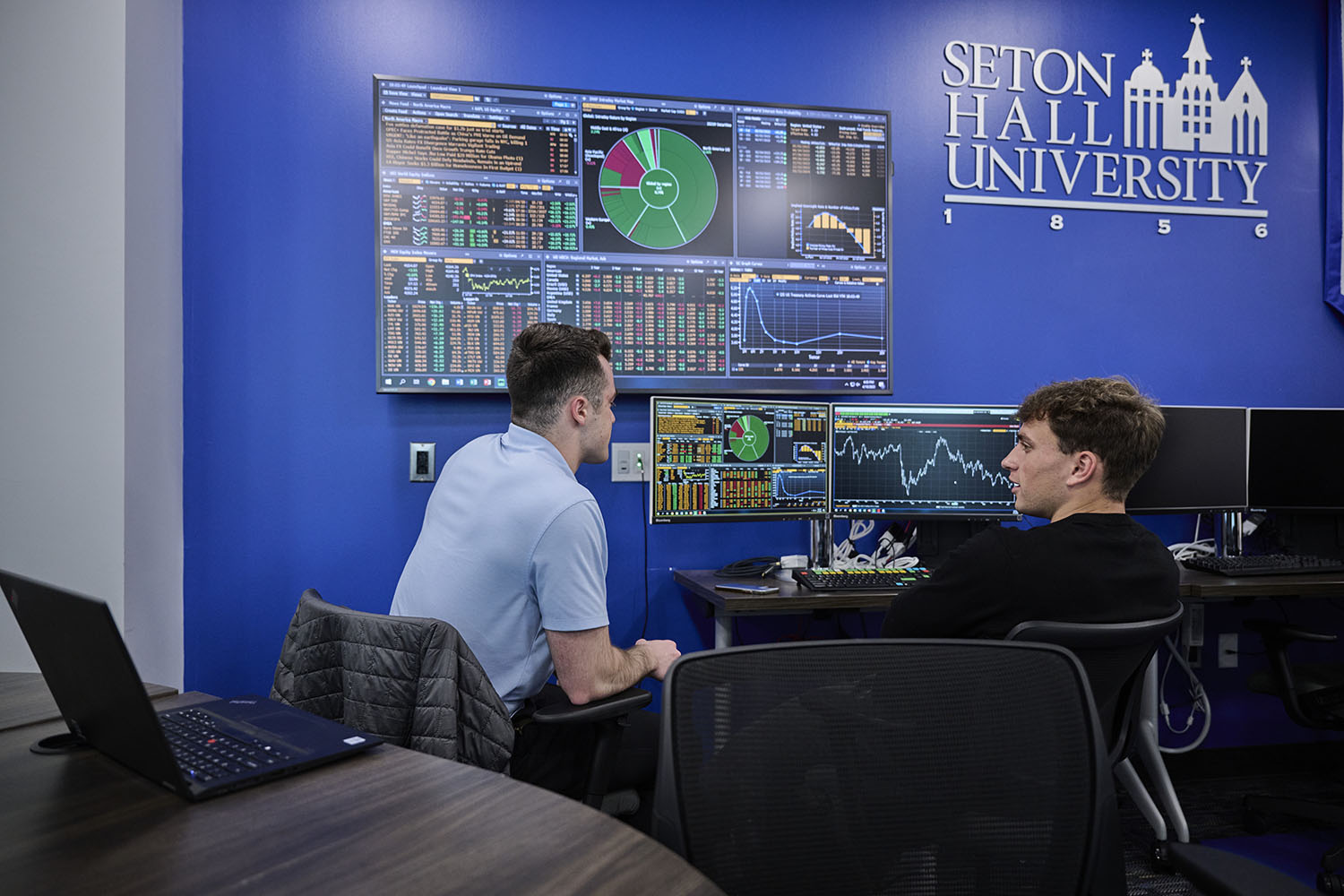 Students working in the Trading Lab